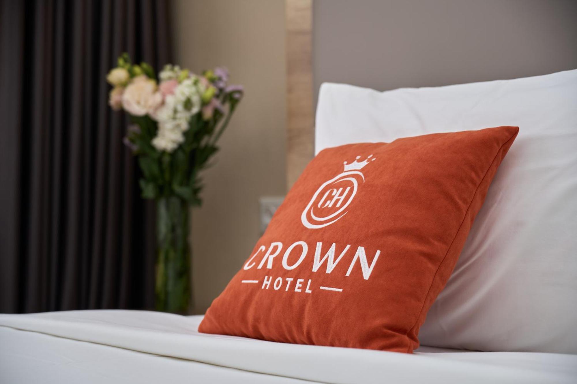Crown Hotel Bishkek Luaran gambar
